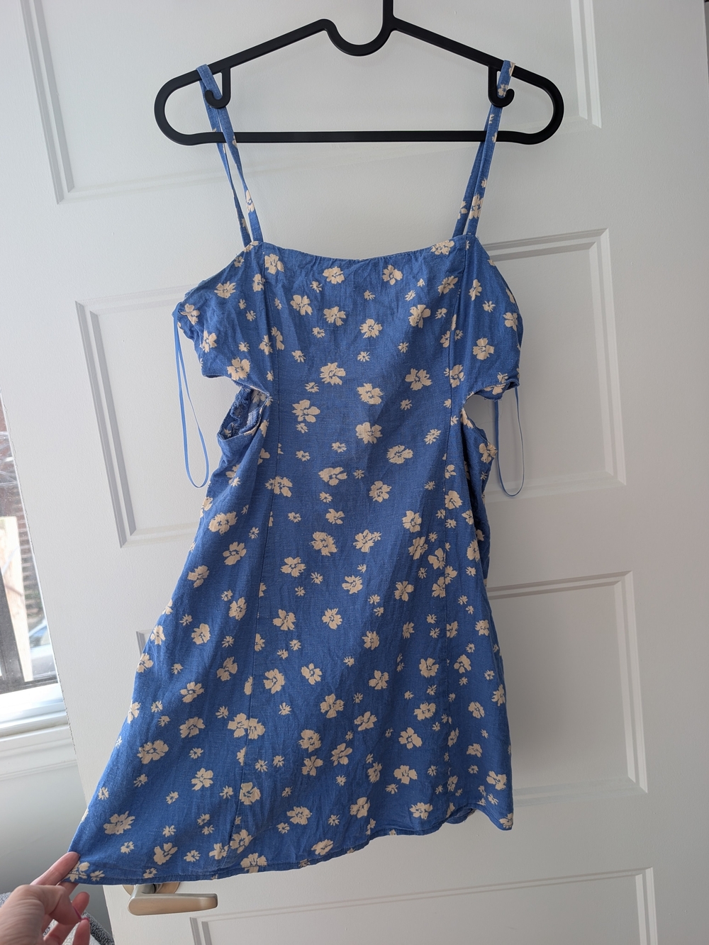 Zara Blue Floral Mini Dress with Cream Flowers